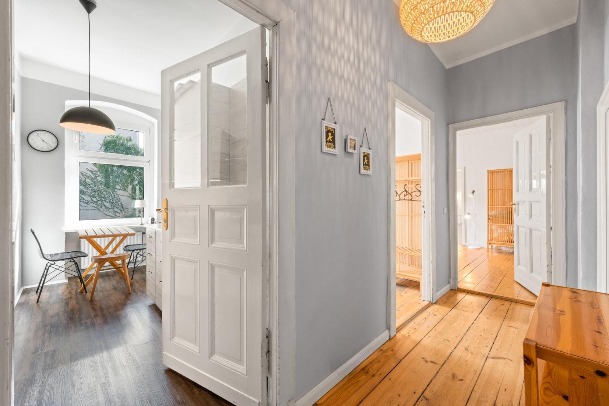 شقة Wilhelmshavener 3Br In Downdown Moabit برلين المظهر الخارجي الصورة
